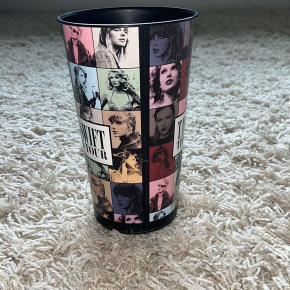 EXCLUSIVE AMC TAYLOR SWIFT 44oz Cup Eras Tour - Picture 4 of 7